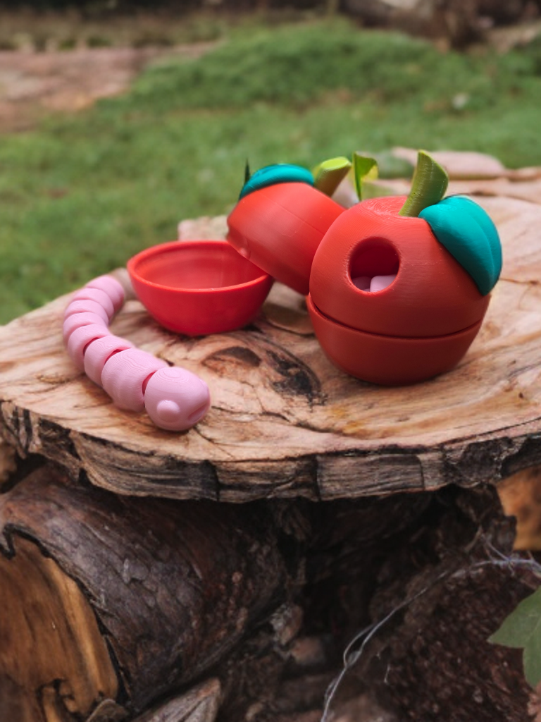 Apple with Worm Keeper Fidget