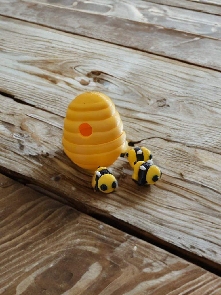 Practically Pocket Sized BeeHive
